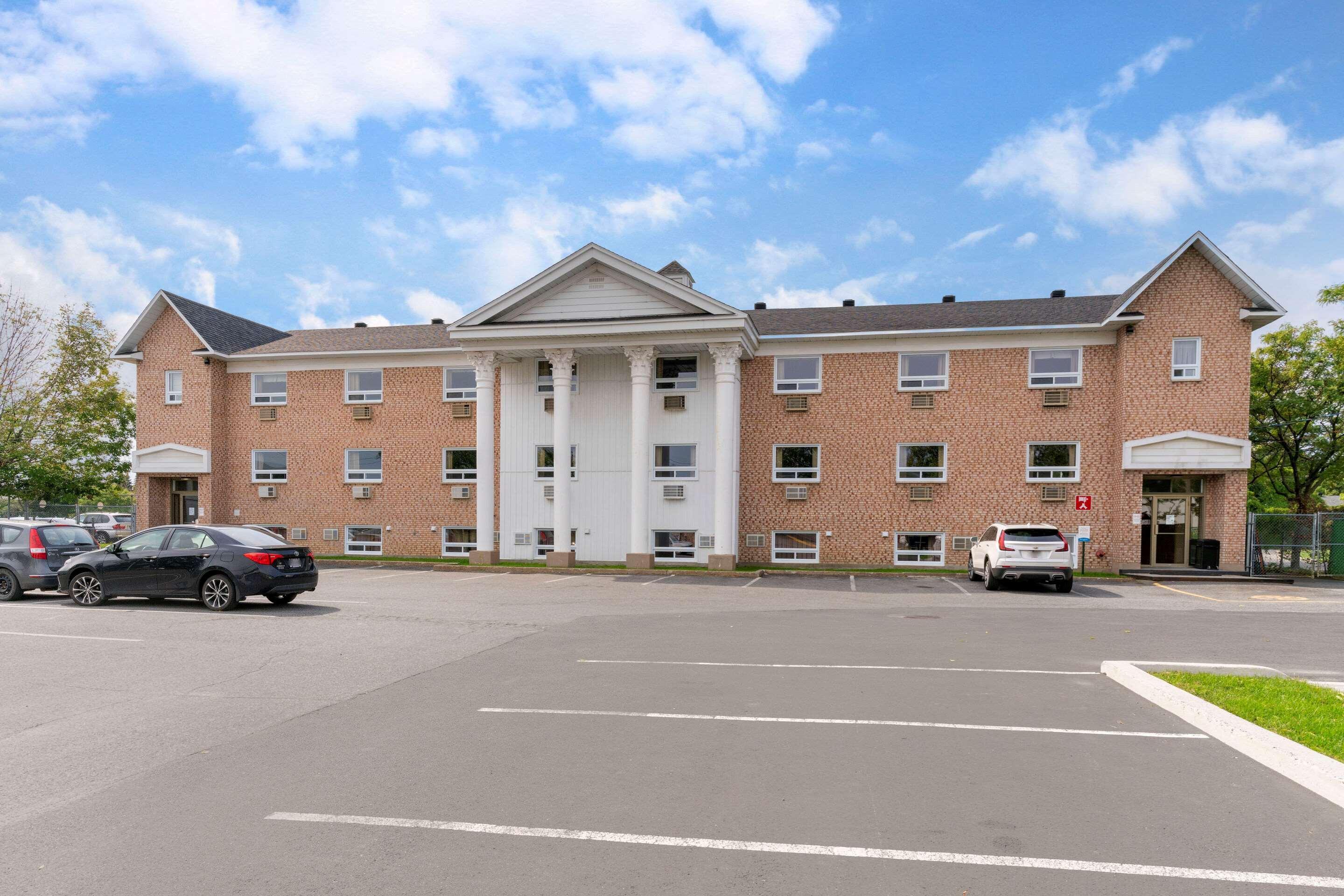 Econolodge Brossard Exterior foto