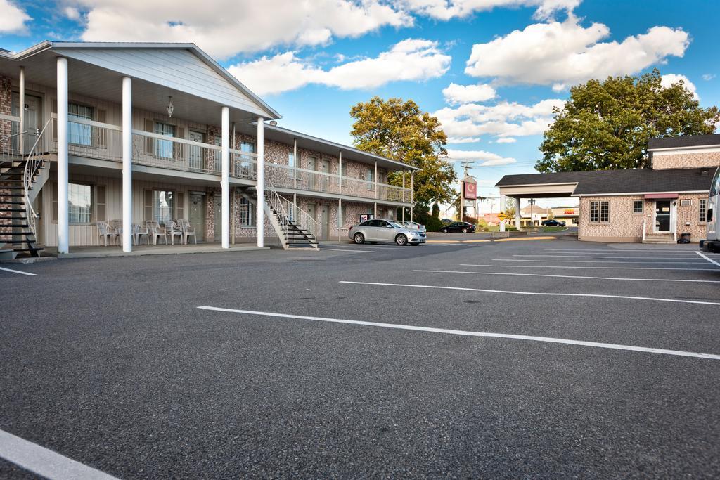 Econolodge Brossard Exterior foto