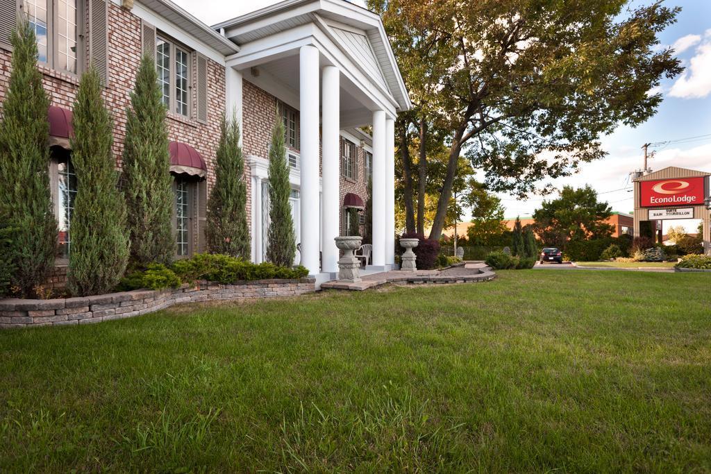 Econolodge Brossard Exterior foto