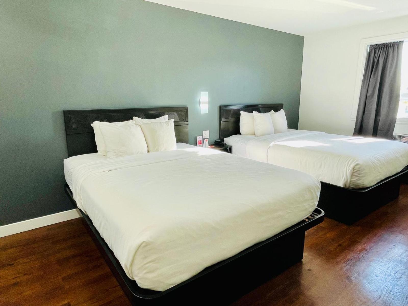 Econolodge Brossard Exterior foto